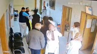 Yer: Kocaeli! Kadın doktora çirkin saldırı... Boğazını sıktı, sesi duyanlar hemen odaya koştu