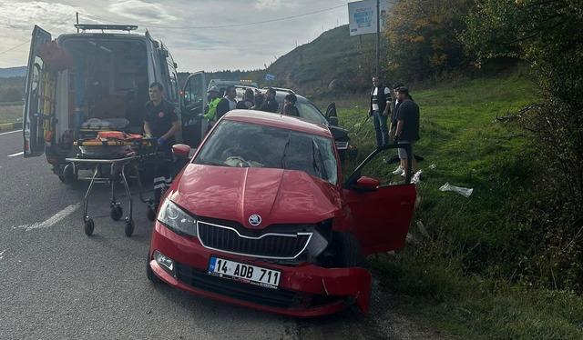 Bolu D-100’de iki araç çarpıştı: 5 yaralı 1