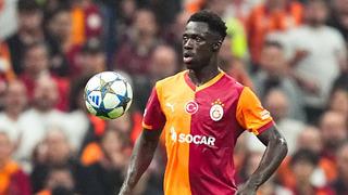 Galatasaray'a Trabzonspor maçı öncesi Davinson Sanchez'den kötü haber