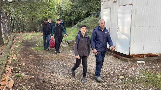 Bursa da ormanda mahsur kalan 4 kişi ekiplerce kurtarıldı 3