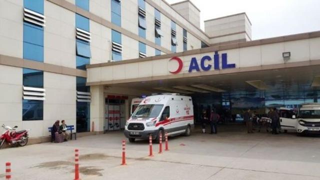 İki motosiklet kafa kafaya çarpıştı: 3 ağır yaralı