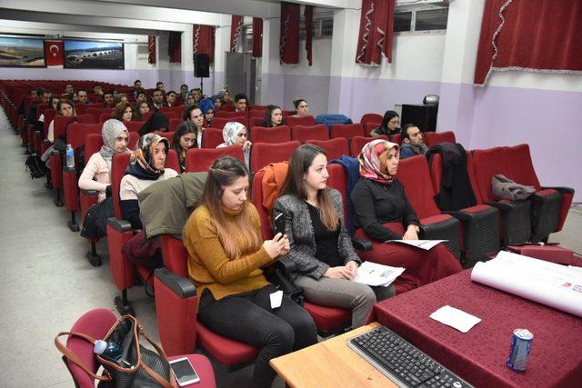 Muş&rsquo;ta &ouml;ğretmenlere y&ouml;nelik bilgilendirme toplantısı 1