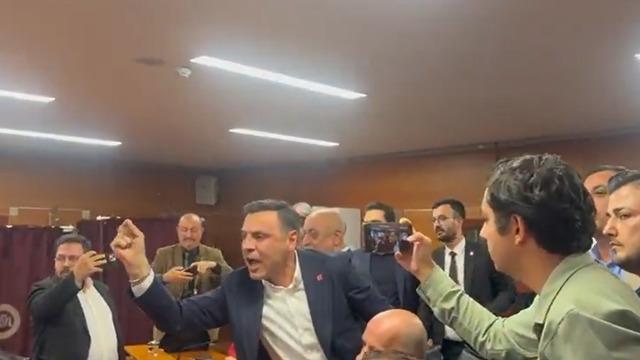 Bayrampaşa Belediyesi Başkanvekili seçimi tekrarlanıyor! AK Parti ve CHP'liler arasında gerginlik yaşandı | Flaş Gelişme