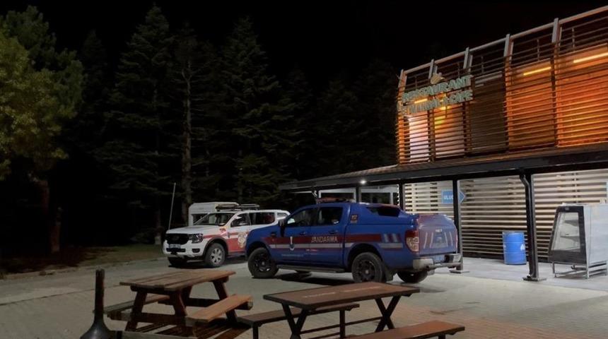 X-ray cihazına yaklanmamak için Uludağ’dan yürüyerek aşağı inmek isteyen 2 arkadaş kayboldu