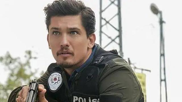 Arka Sokaklar'ın 'Volkan Komiser'i Boğaç Aksoy nişanlandı! Zor günler geride kaldı