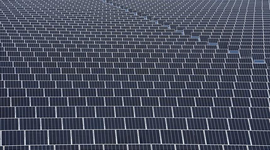 Çin'in kurulu elektrik üretim kapasitesi ilk 9 ayda yüzde 17,5 arttı