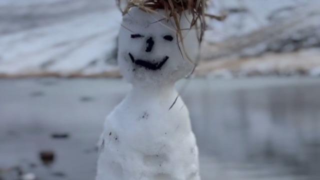 Keşiş Dağı’nda mevsimin ilk kardan adamı yapıldı