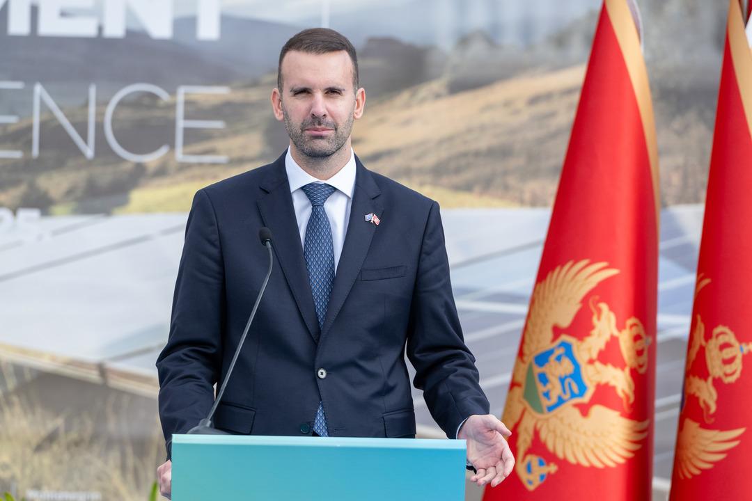 Türkler 90 gün vizesiz seyahat edebiliyordu: O ülkeyle vize muafiyeti askıya alındı 2