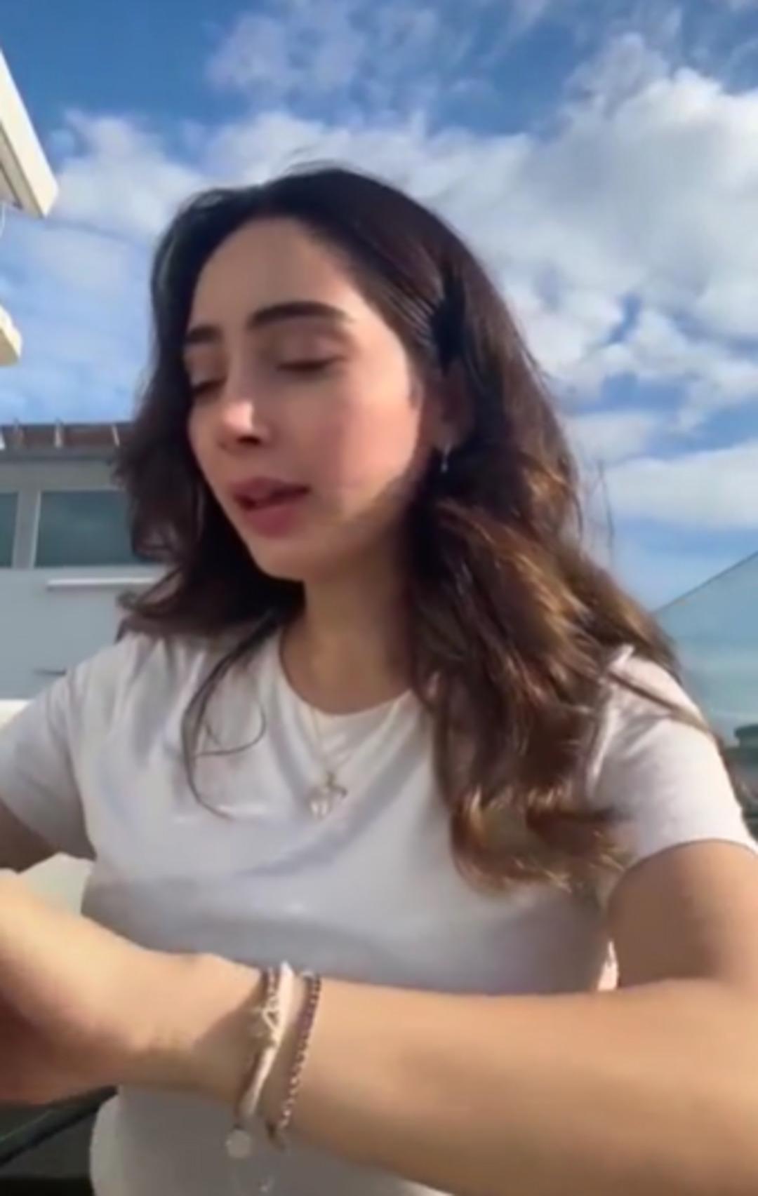 Sosyal medya ikiye b&ouml;l&uuml;nd&uuml;: Komşu &uuml;lkede ırk&ccedil;ılık iddiası! &ldquo;T&uuml;rk&rsquo;&uuml;m deyince..." 1