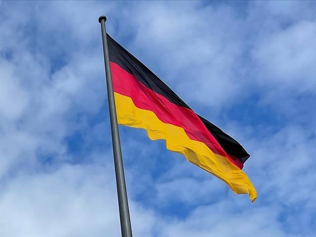 Almanya'da iş dünyasının güveni ekimde arttı