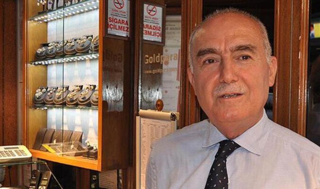 Altın fiyatları ezber bozdu! Piyasada başka, Kapalıçarşı’da başka… Kuyumcular kol kesmeye başladı 1