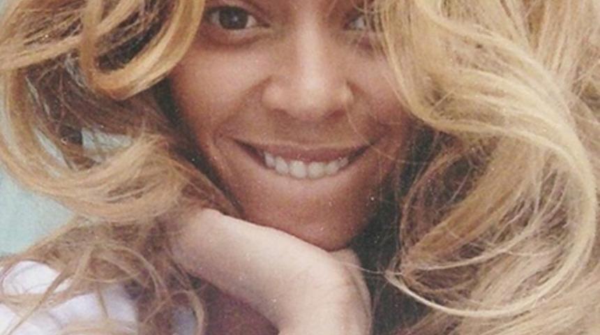 Makyajsız da g&uuml;zel olan &uuml;nl&uuml;ler