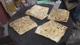 Sadece o bölgede yapılıyor! Bal kabaklı gözleme lezzeti: 'Lezzeti tatlı mı, tuzlu mu?' 