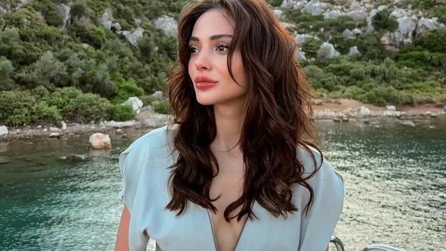 Rabia Soytürk Torreira sorusundan rahatsız oldu! Hayır yok!'