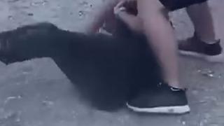 Arnavutköy’de gençlerin acımasızca kavgası kamerada