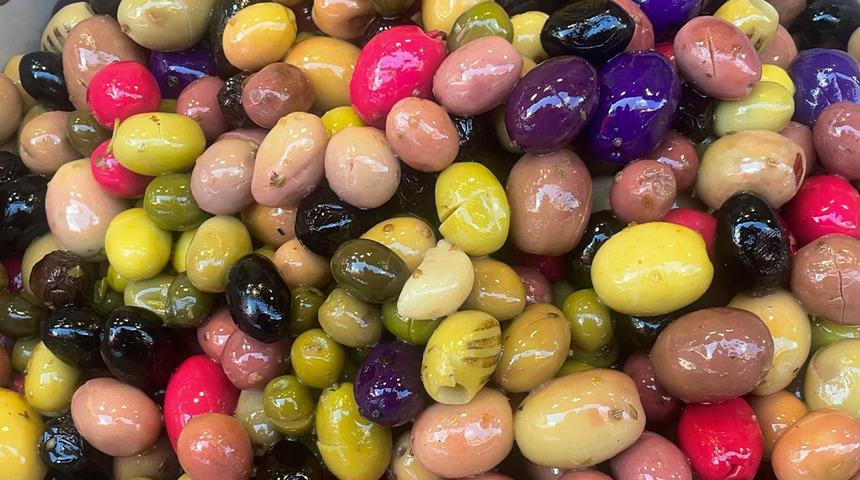 Kilosu 160 lira... Karı kocanın zeytin kavgasından çıktı: "Osmanlı karışımı" 