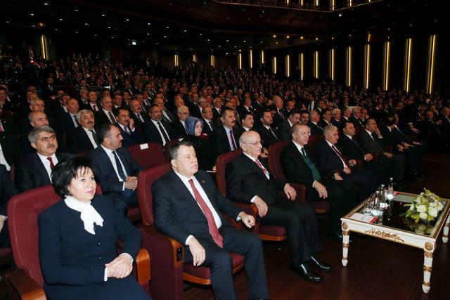 Erdoğan: Bir ülkede halk bunalmış ellerini semaya açarak adalet çığlığı atar hale gelmişse yargı sisteminde sorun var demektir