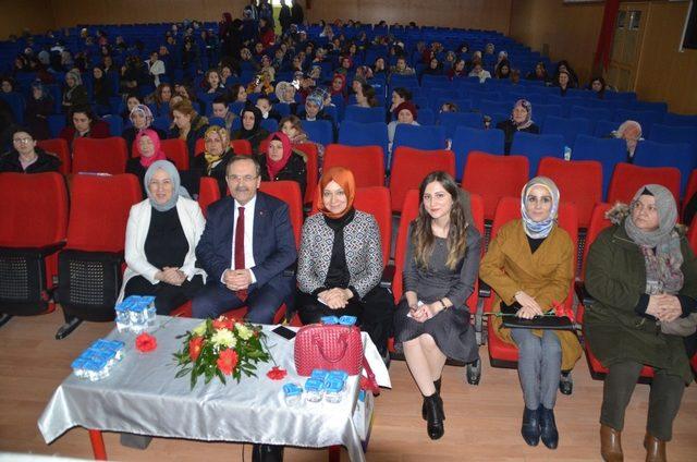 Bafra’da “Kadın Yasal Hakları Eğitimi”