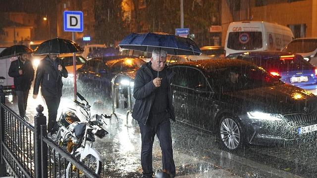 Fırtına ve sağanak yağış uyarısı: Deprem bölgesinde hava nasıl olacak? Bugün hava nasıl olacak? 