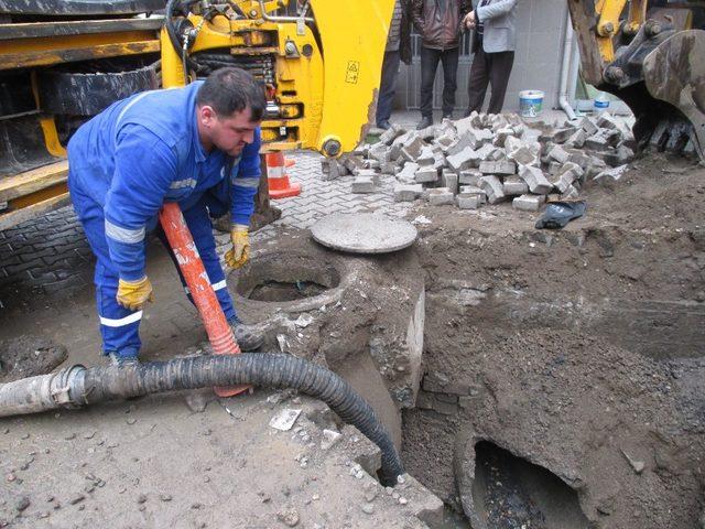 50 yıllık soruna OSKİ m&uuml;dahalesi 2