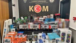 Polisten kaçak elektronik ürün operasyonu