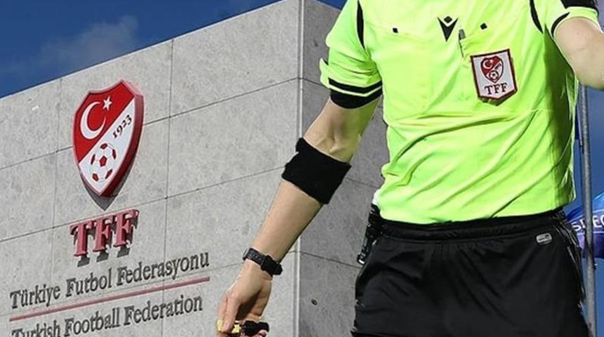 T&uuml;rk Futbolundaki bahis skandalı derinleşiyor! Gazeteci Umut Eken bahis yapan 2 hakemi a&ccedil;ıkladı! Ortalık fena karıştı...