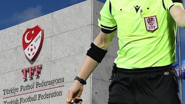 Türk Futbolundaki bahis skandalı derinleşiyor! Gazeteci Umut Eken bahis yapan 2 hakemi açıkladı! Ortalık fena karıştı...