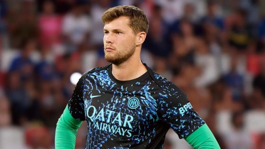 Inter kalecisi Josep Martinez in aracıyla çarptığı 81 yaşındaki adam hayatını kaybetti! Dünya bu olayı konuşuyor... 1