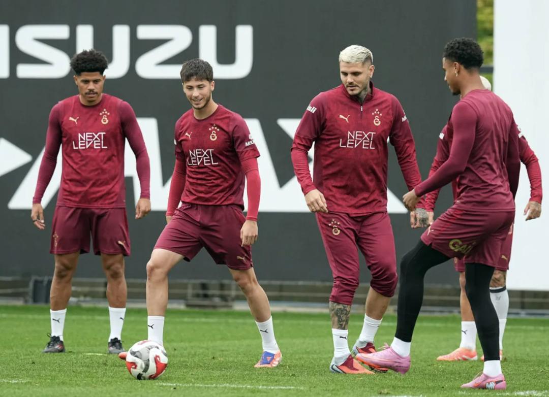 Sözleşmesi sezon sonunda bitiyordu! Icardi nin menajerinden olay yaratan açıklama! Yönetime ayrılık sinyali 3