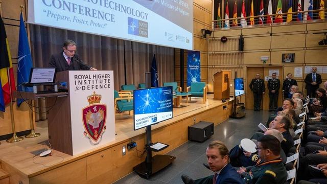 NATO, ilk biyoteknoloji konferansını gerçekleştirdi: Tarihi bir toplantı