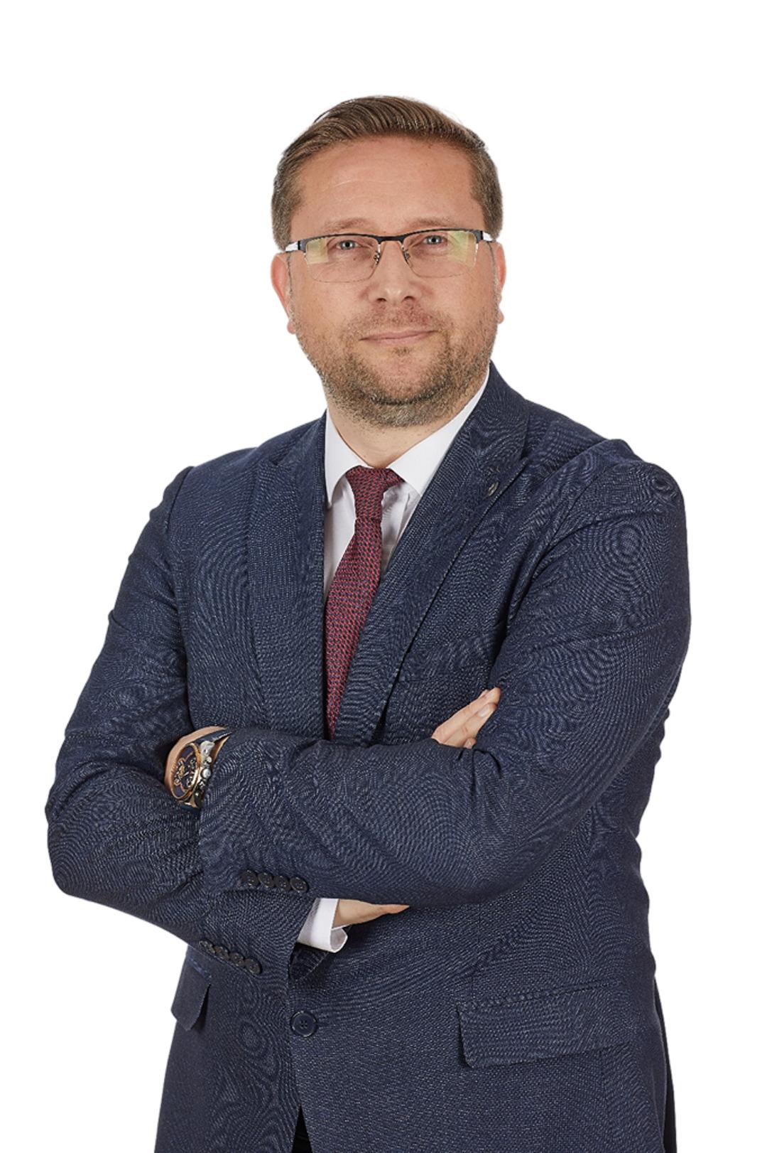 AK Parti de dikkat çeken gelişme! İstanbul da 3 ilçe başkanı görevden alındı 1