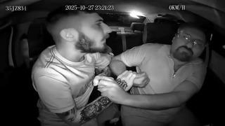 Takside terör estirdi: Yaşanan anlar saniye saniye kamerada!