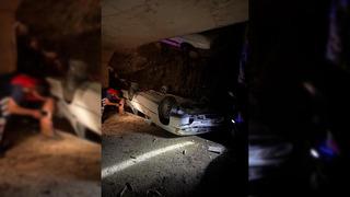  Osmaniye’de iki otomobil 1 saat arayla aynı çukura düştü