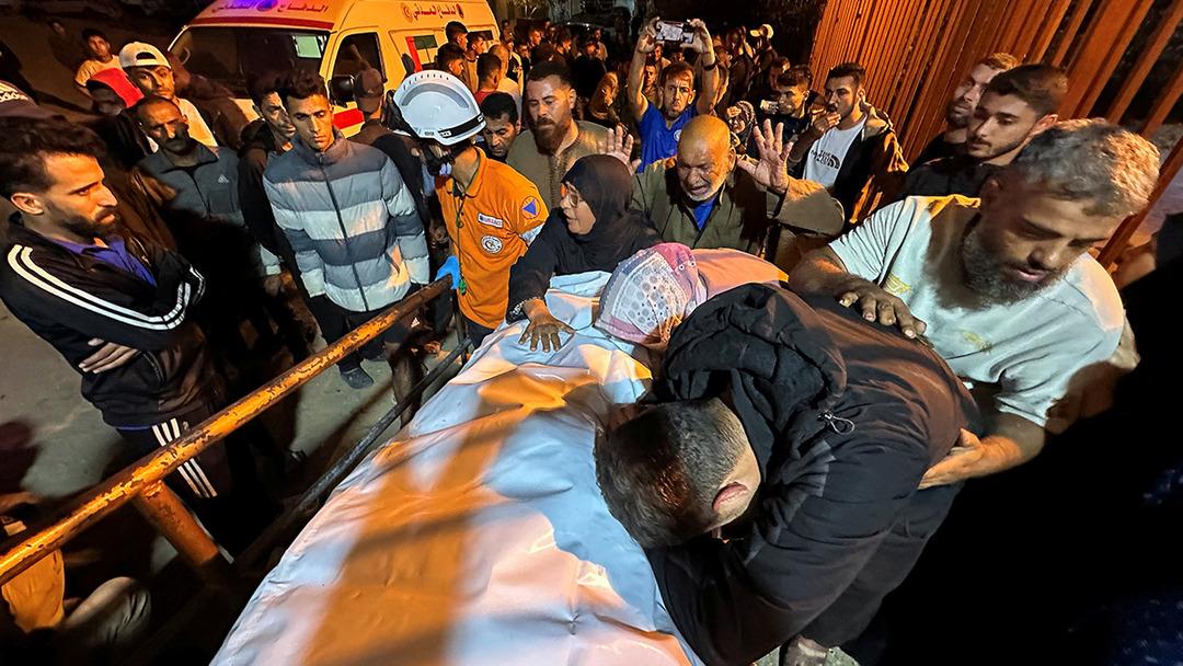 Trump, İsrail’in ateşkese rağmen Gazze’ye neden yeniden saldırdığını duyurdu: ‘Hiçbir şey tehlikeye atmayacak’ 4