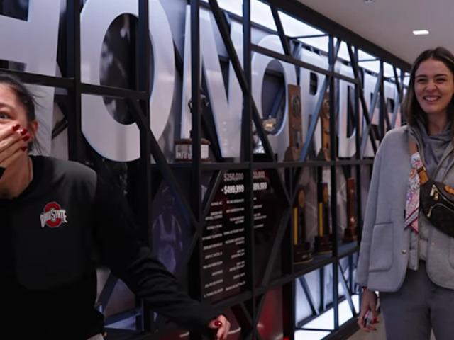 Zehra Güneş kardeşi Mina'ya sürpriz yaptı! Ablasını karşısında görünce ağladı