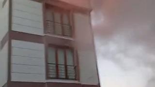 Biga’da ev yangını