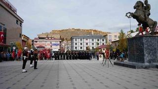 Bayburt’ta 29 Ekim kutlamaları başladı