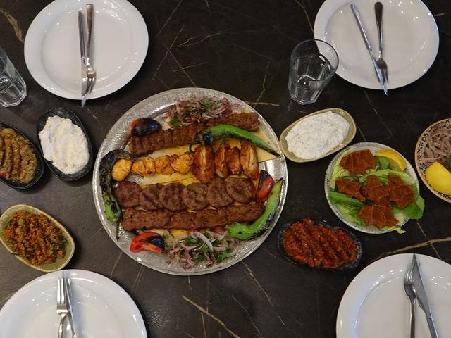 Restoran sahibinden israfa karşı yeni sistem: Fiyatları düşürmeyi hedefliyor! 'Yiyen öder' dönemi...