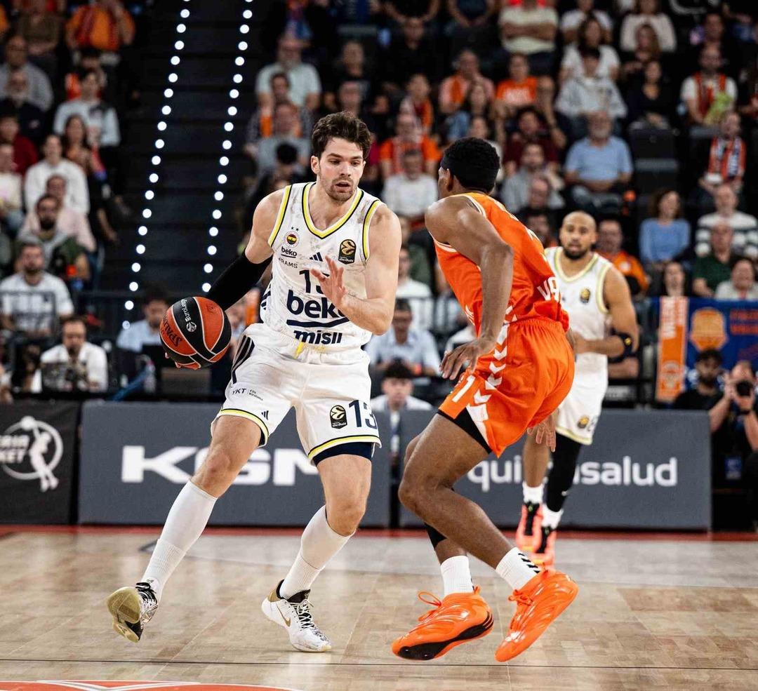 Fenerbahçe Beko Euroleague de Valencia deplasmanında kayıp! 1