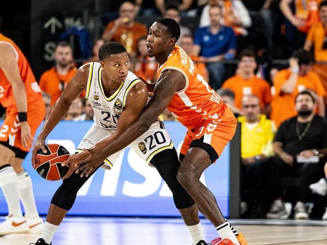 Fenerbahçe Beko Euroleague'de Valencia deplasmanında kayıp!
