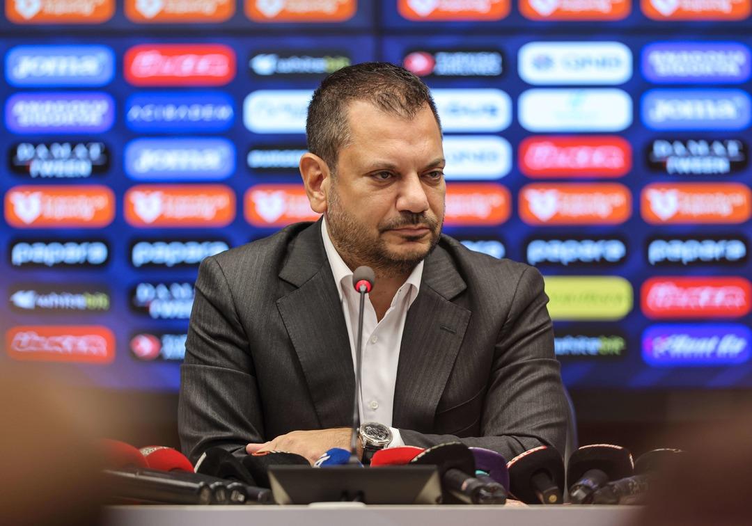 Ertuğrul Doğan dan formda görüntüsüyle dikkat çeken Trabzonspor için açıklama! "Bu takım kendi hikayesini yazıyor" 2