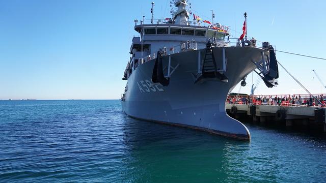 TCG Alemdar, Tekirdağ'da ziyarete açıldı