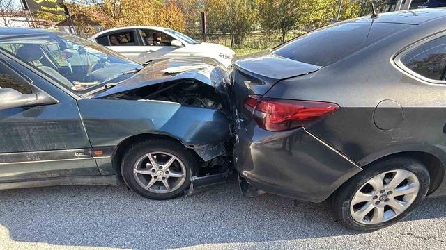 Bolu-Abant yolunda zincirleme kaza: 3 yaralı 2