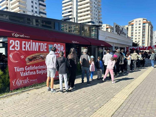 29 Ekim’de tavuk döner ve ayranı 29 liradan sattılar 2