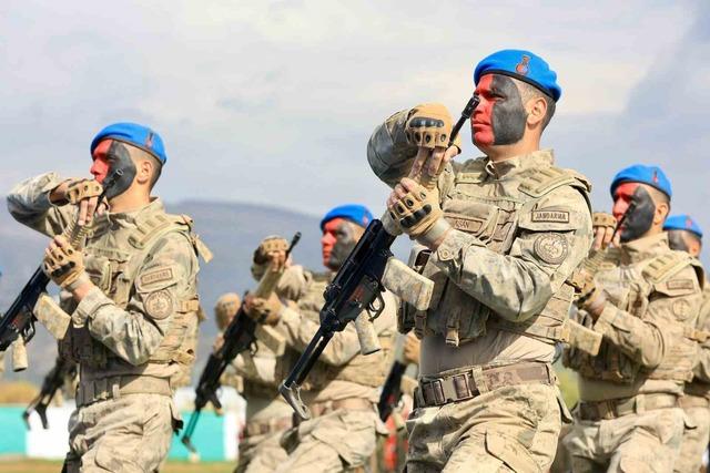 Bingöl’de Cumhuriyet Bayramı coşkuyla kutlandı 1