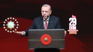 Cumhurbaşkanı Erdoğan: Türkiye Cumhuriyeti, devamlılık ilkesine dayalı kadim devlet geleneğinin en son halkasıdır
