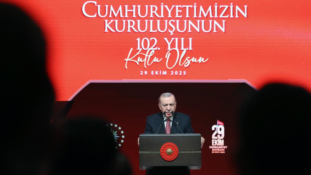 Cumhurbaşkanı Erdoğan: "Türkiye Cumhuriyeti, devamlılık ilkesine dayalı kadim devlet geleneğinin en son halkasıdır" 2