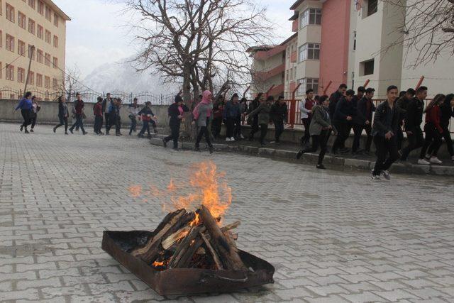 Hakkari’de gerçeği aratmayan tatbikat