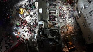 SON DAKİKA | Kocaeli Gebze'de 7 katlı bina çöktü! 2 kardeşten acı haber geldi, ablaları kurtuldu! 19. saatte anne babanın cansız bedenine ulaşıldı