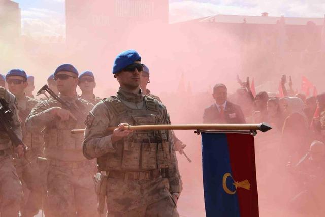 F-16’lar Çorum’da nefes kesti 13